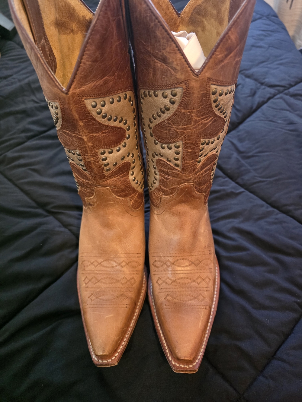 FRYE Daisy Duke Studded Western Cowgirl Boots (Size 6.5)